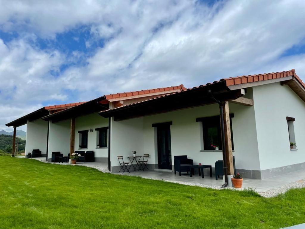 Apartamentos Los Manzanos Ribadesella Εξωτερικό φωτογραφία
